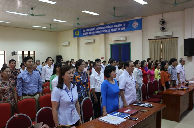 Đảng bộ Bệnh viện Trung ương Thái Nguyên tổ chức Lễ kết nạp Đảng cho 22 quần chúng ưu tú