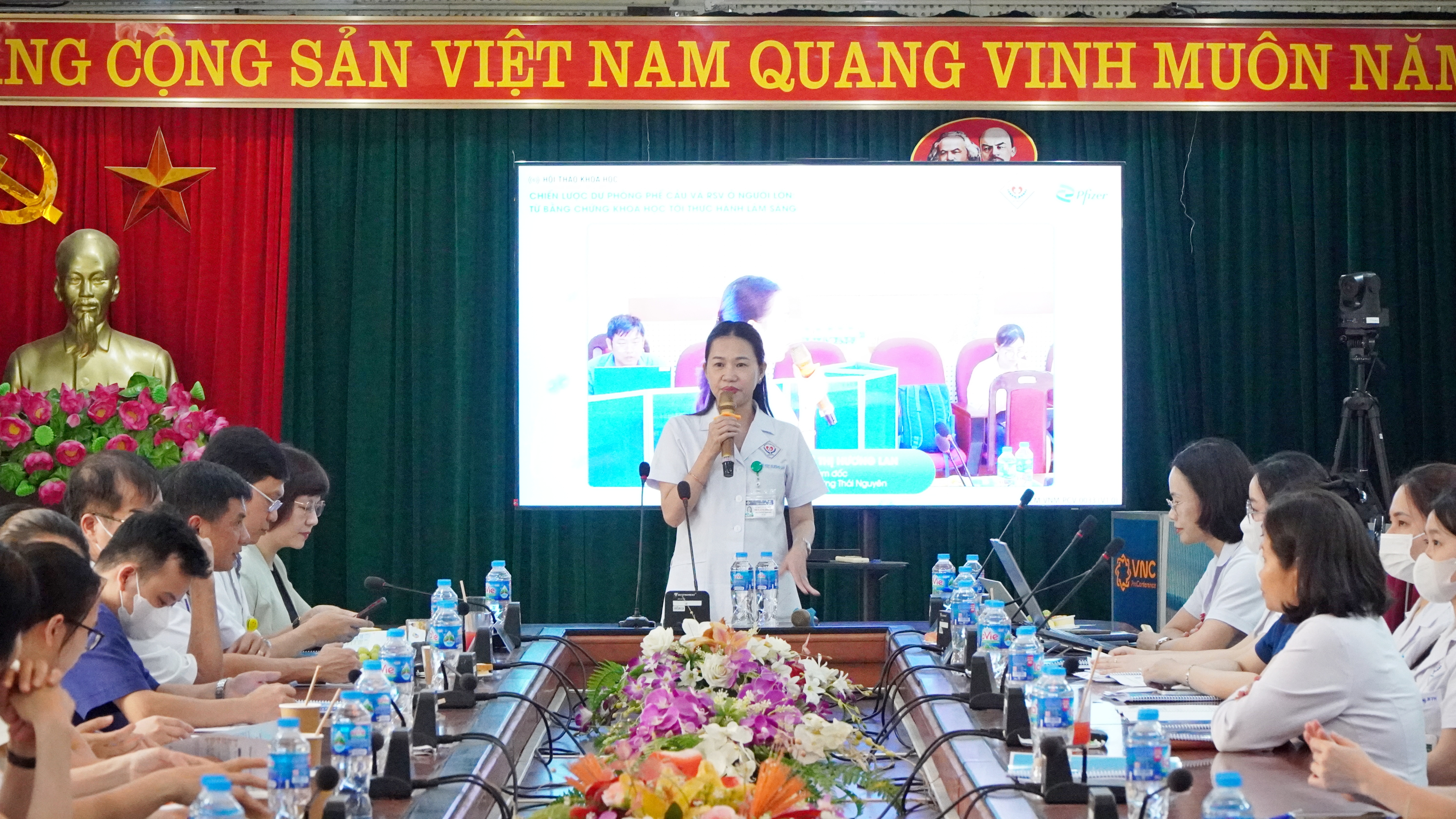 Hội thảo: CHIẾN LƯỢC DỰ PHÒNG PHẾ CẦU VÀ RSV Ở NGƯỜI LỚN